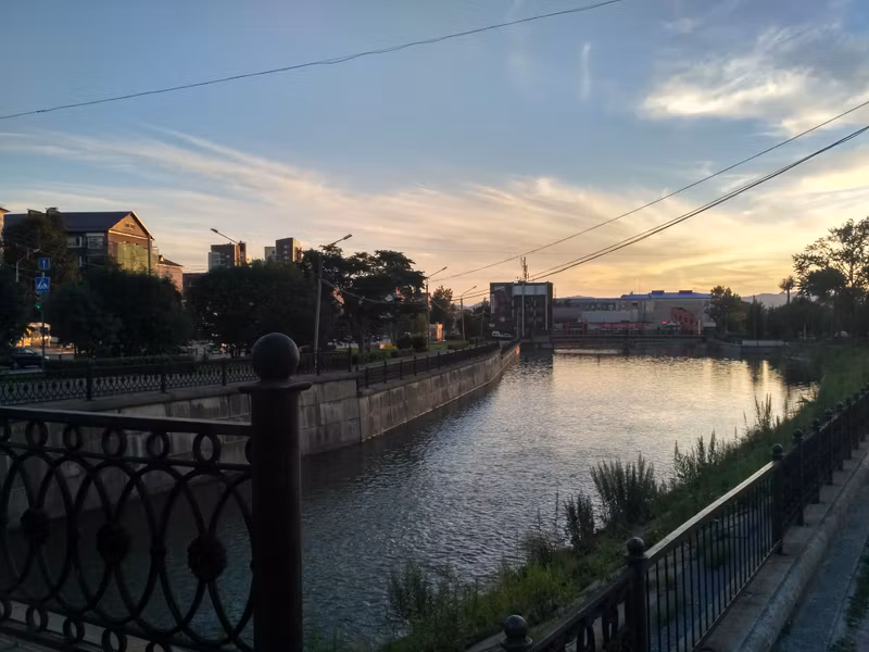 Улица Сахалинская, набережная Рогатки.